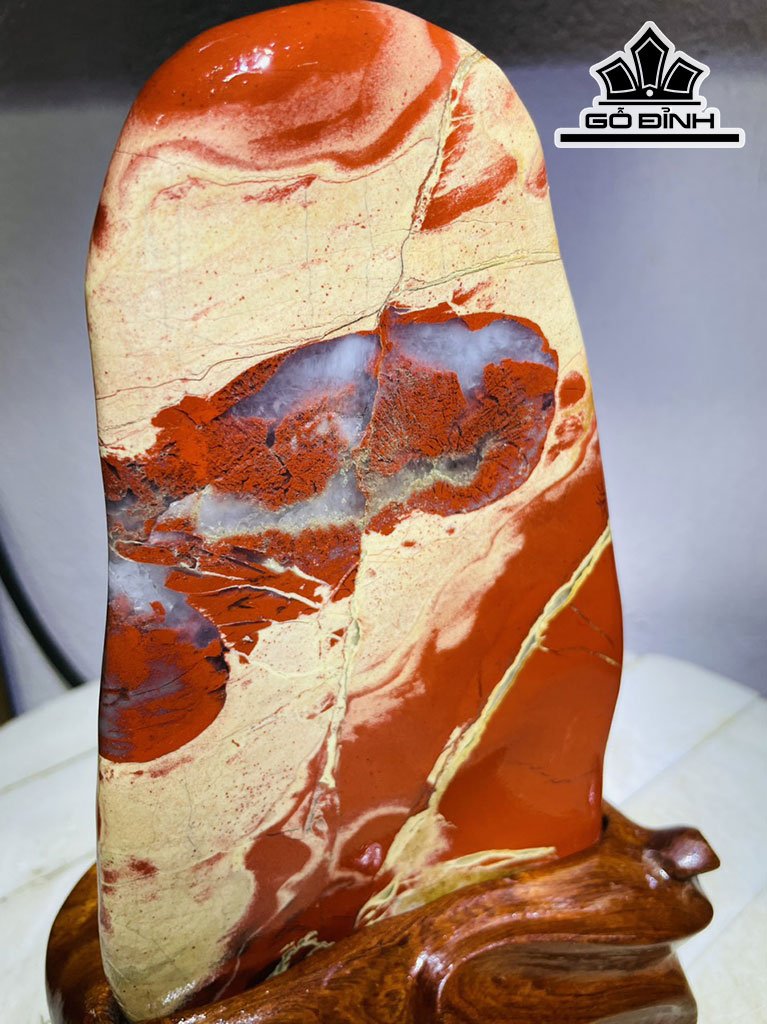 Tác Phẩm Đá Jatpo Cao 24 Ngang 12 (cm) 1,8kg