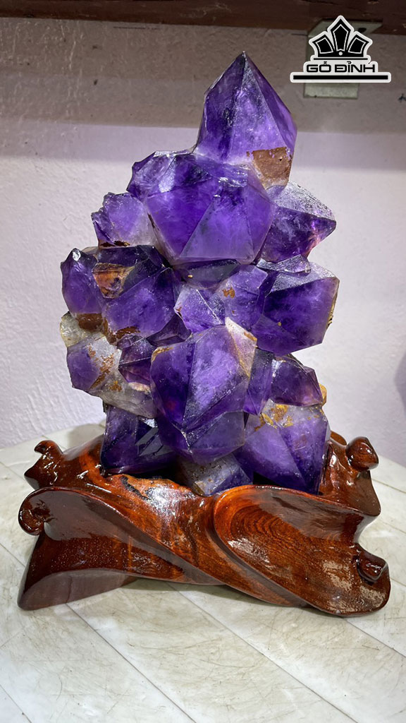 Tinh Thể Đá Thạch Anh Tím Cao 28 Rộng 15 (cm) 4,4kg