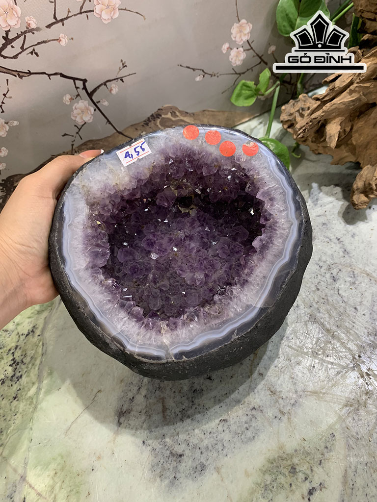 Động Đá Thạch Anh Tím Cao 13 Ngang 18 Sâu 19 (cm) 4,55kg