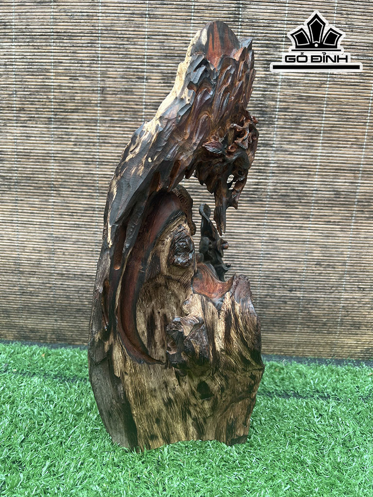 Tượng Đạt Ma Sư Tổ Gỗ Trắc Cao 36 Ngang 18 Sâu 14 (cm)