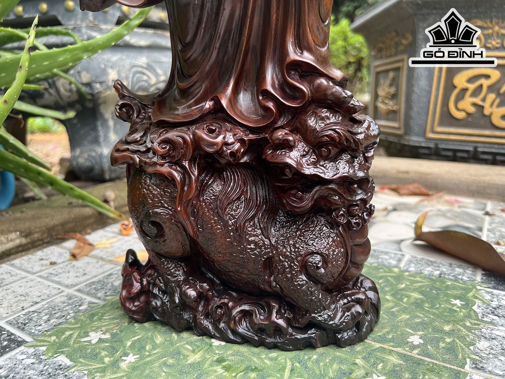 Tượng Đạt Ma Sư Tổ Gỗ Trắc Cao 62 Ngang 22 Sâu 12 (cm)