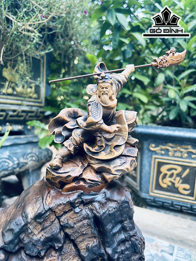 Tượng Quan Công Gỗ Bách Xanh Cao 38 Ngang 20 Sâu 10 (cm)