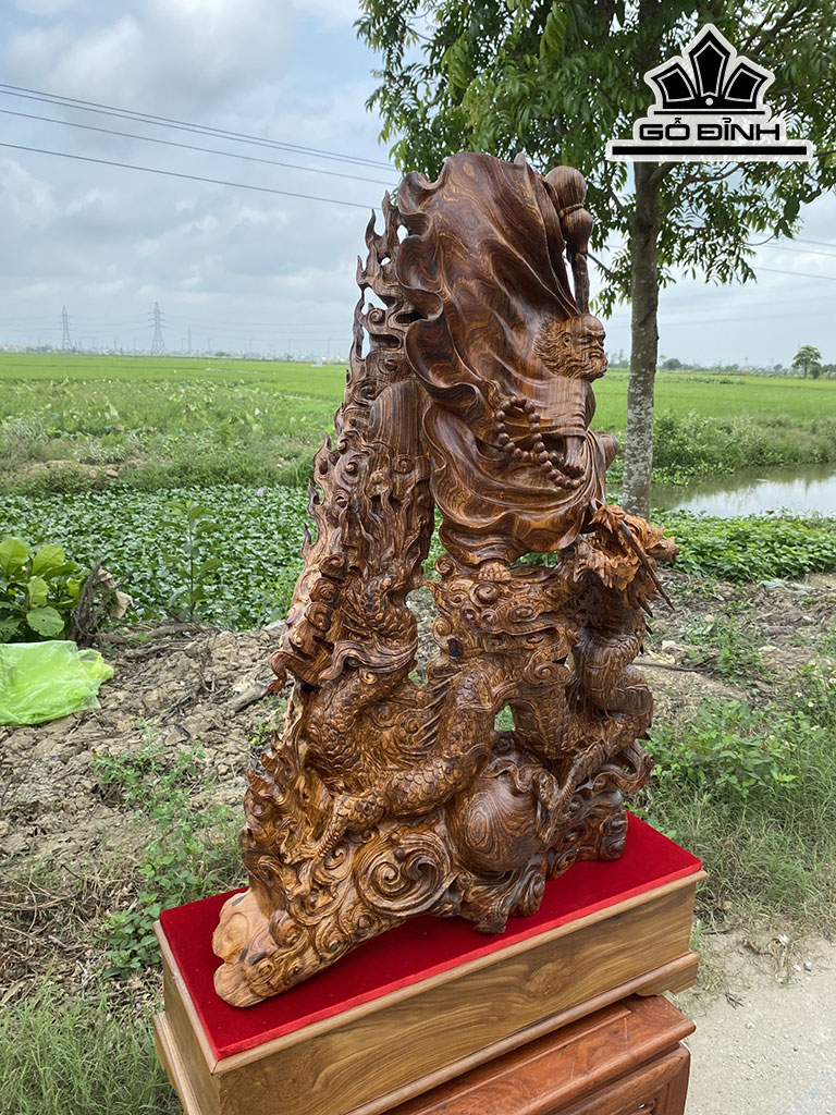 Tượng Đạt Ma Sư Tổ Gỗ Cẩm Cao 95 Ngang 67 Sâu 35 (cm)