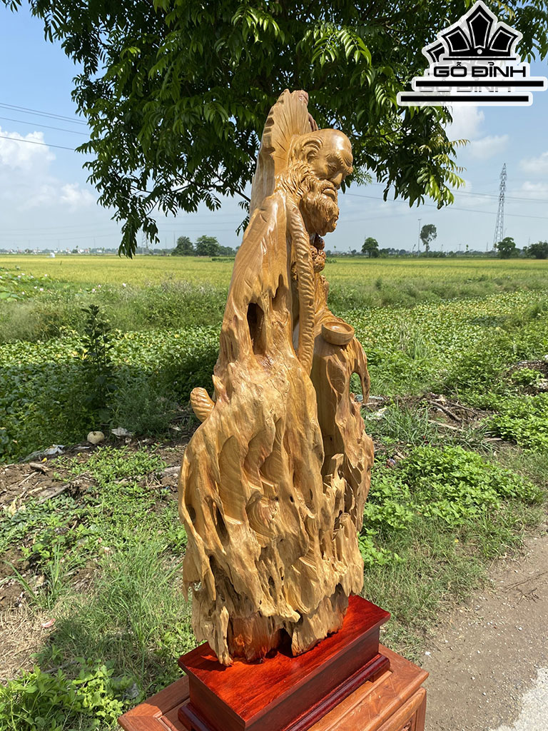 Tượng Đạt Ma Sư Tổ Gỗ Dổi Cao 133 Ngang 55 Sâu 30 (cm)