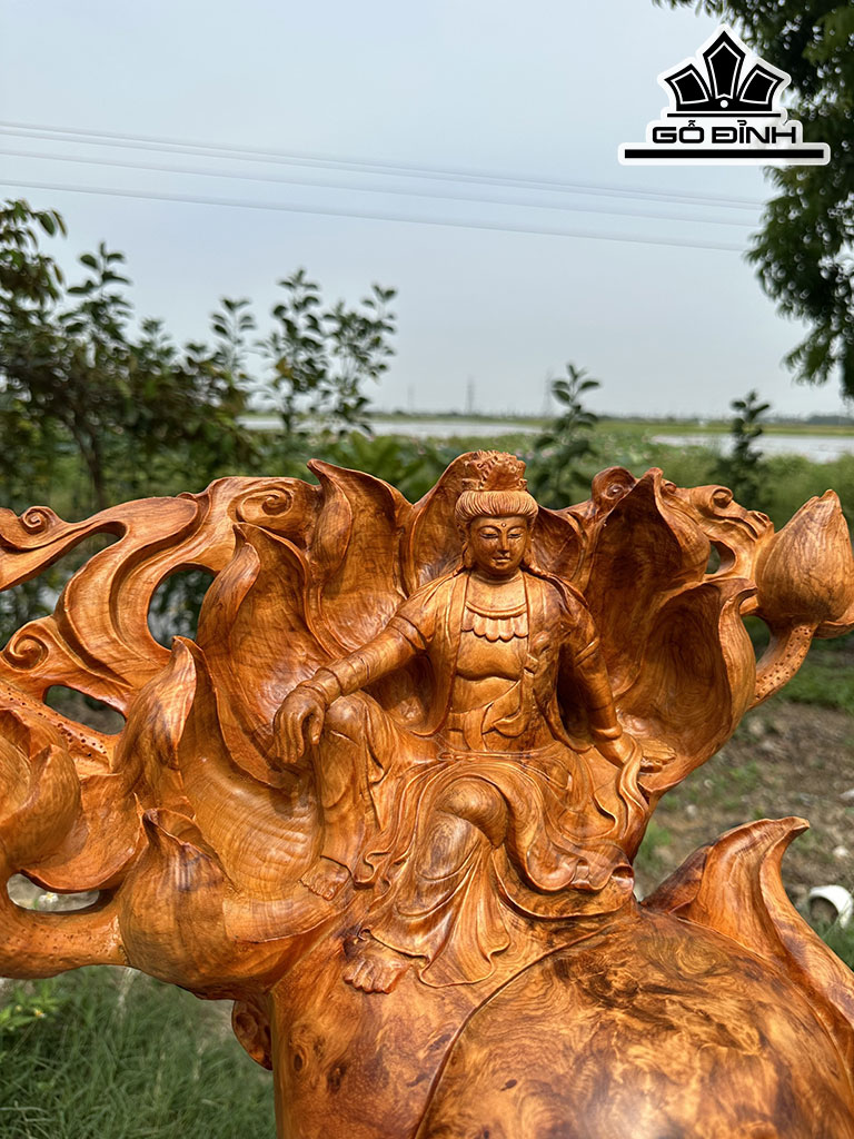 Tượng Phật Quan Thế Âm Bồ Tát Gỗ Sụn Hương Cao 54 Ngang 48 Sâu 25 (cm)