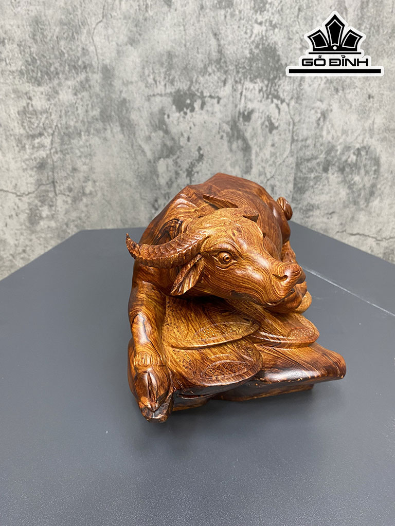 Tượng Trâu Gỗ Cẩm Cao 18 Ngang 31 Sâu 17 (cm)