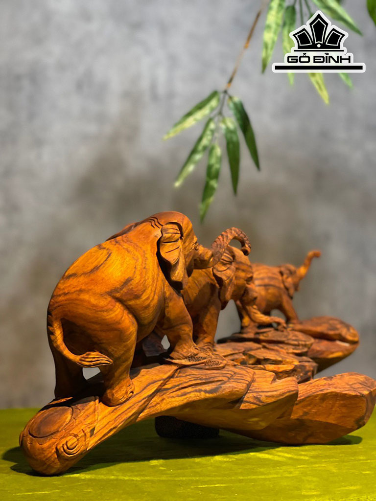 Cầu Voi Như Ý Gỗ Sưa Cao 19 Ngang 46 Sâu 21 (cm)