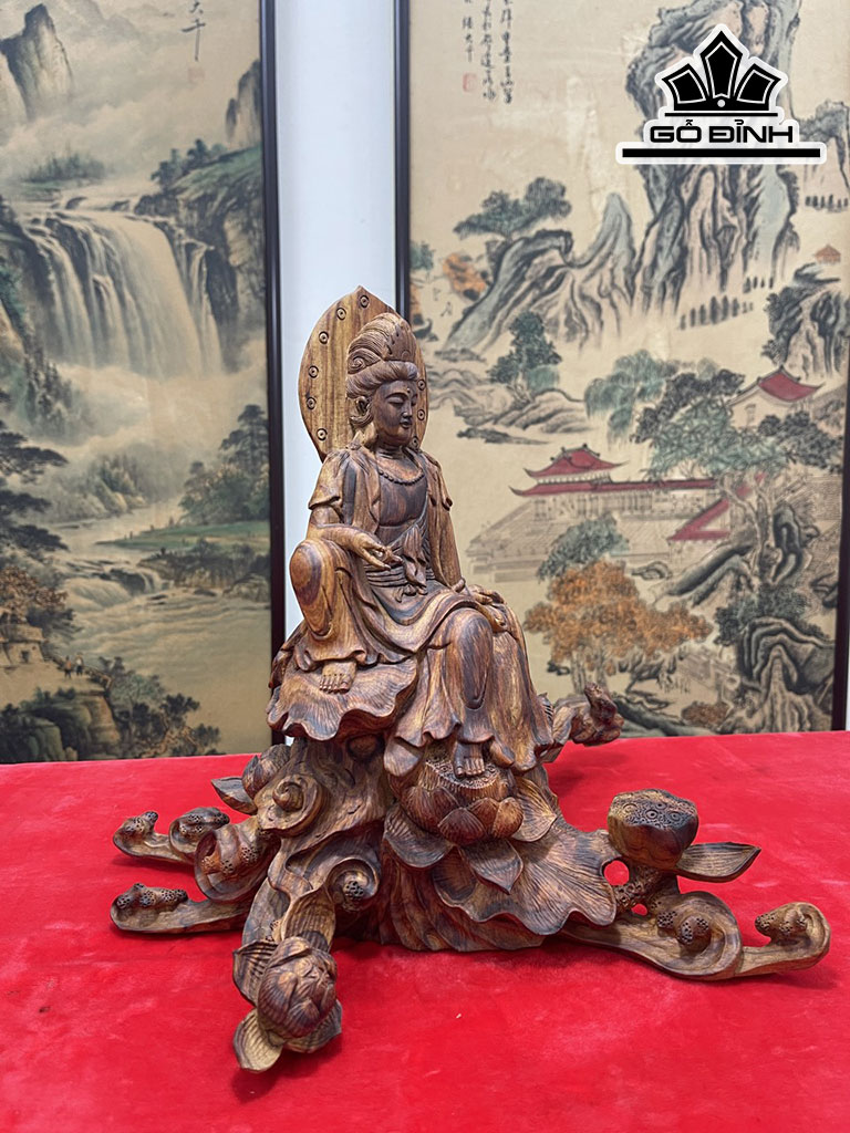 Tượng Phật Bà Quan Âm Gỗ Sưa Cao 30 Ngang 41 Sâu 38 (cm)
