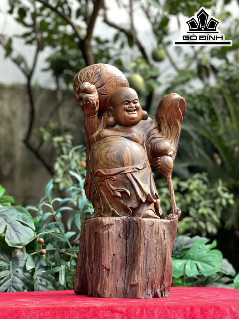 Tượng Phật Di Lặc Gỗ Bách Xanh Cao 55 Ngang 25 Sâu 22 (cm)