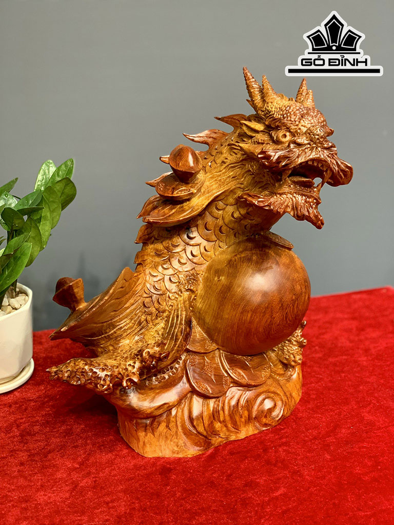 Tượng Cá Chép Hóa Rồng Gỗ Hương Cao 35 Ngang 33 Sâu 16 (cm)