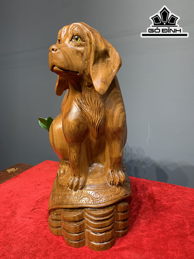 Tượng Chó Gỗ Ngọc Am Cao 47 Ngang 29 Sâu 22 (cm)