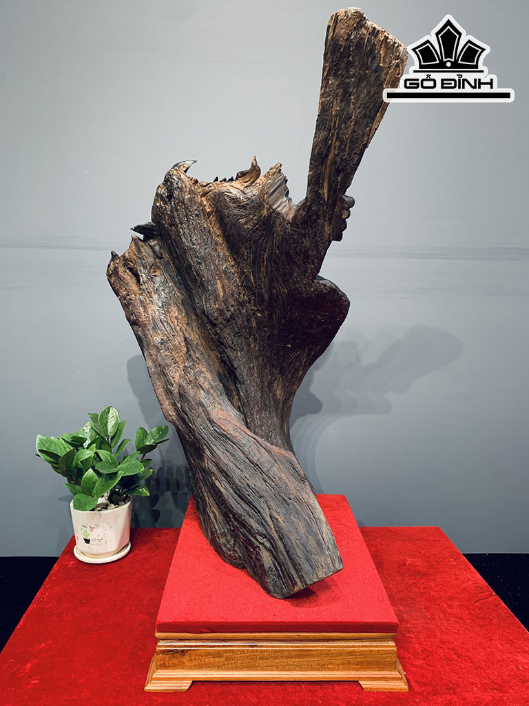 Tượng Đường Chung Qùy Gỗ Trắc Cao 70 Ngang 36 Sâu 50 (cm)