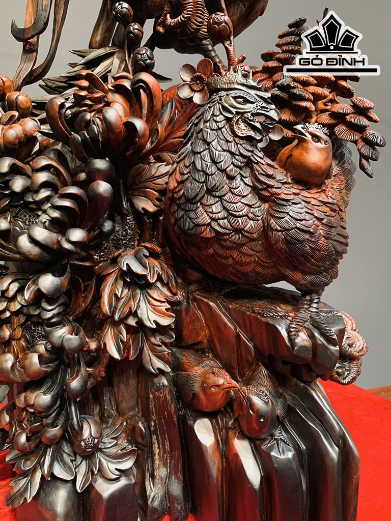 Tượng Gia Đình Gà Gỗ Trắc Cao 69 Ngang 37 Sâu 17 (cm)