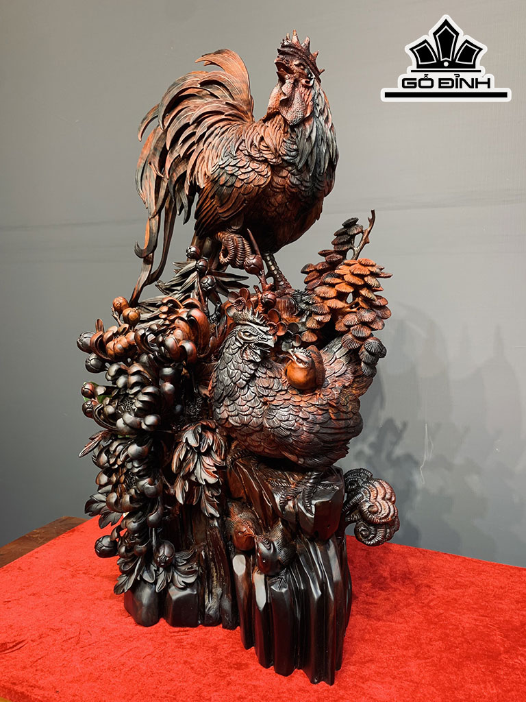 Tượng Gia Đình Gà Gỗ Trắc Cao 69 Ngang 37 Sâu 17 (cm)