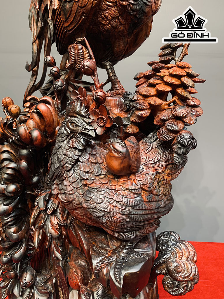 Tượng Gia Đình Gà Gỗ Trắc Cao 69 Ngang 37 Sâu 17 (cm)