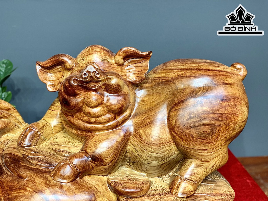 Tượng Heo Gỗ Hương Cao 35 Ngang 55 Sâu 30 (cm)