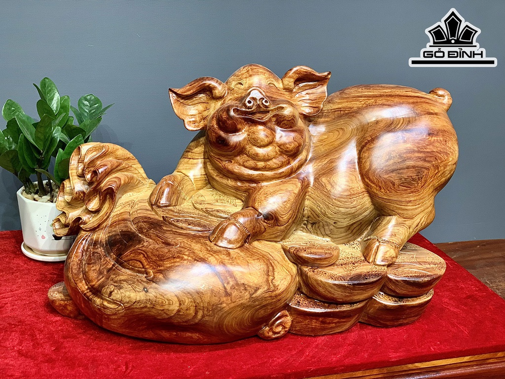 Tượng Heo Gỗ Hương Cao 35 Ngang 55 Sâu 30 (cm)