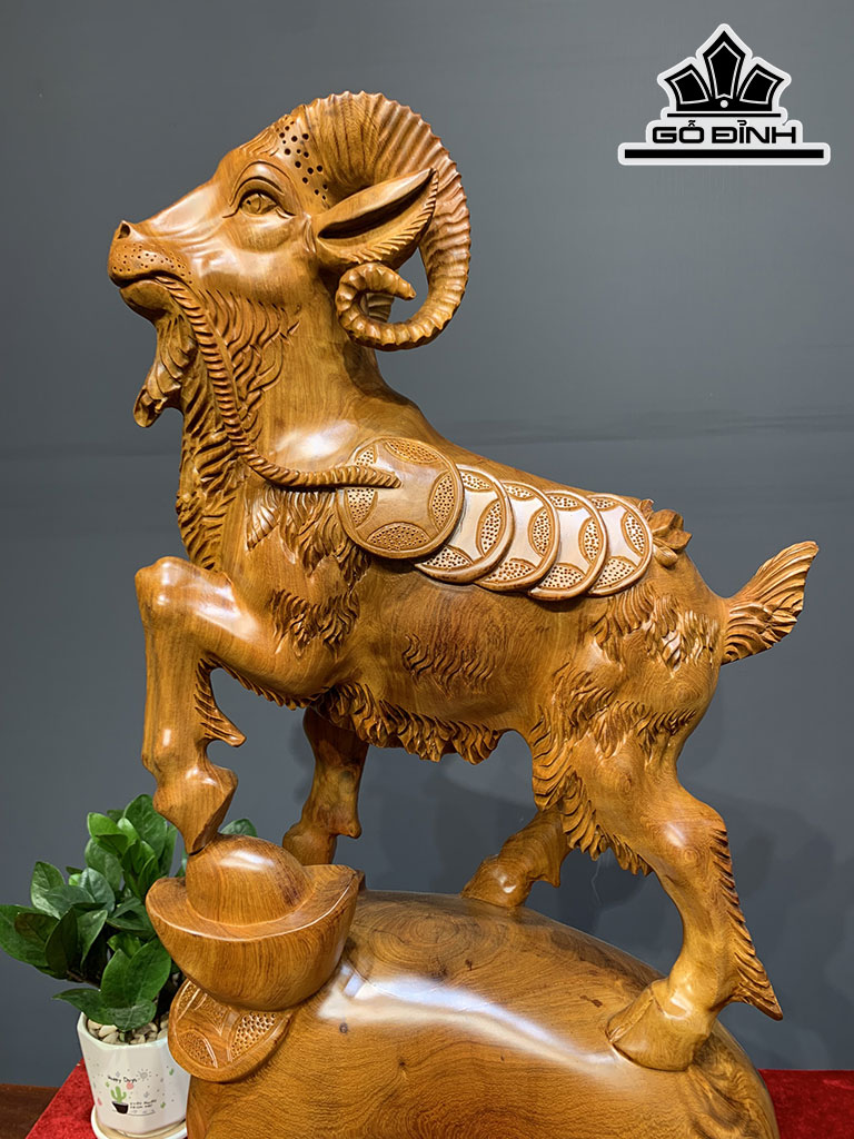 Tượng Nhất Dương Gỗ Hương Cao 73 Ngang 33 Sâu 18 (cm)