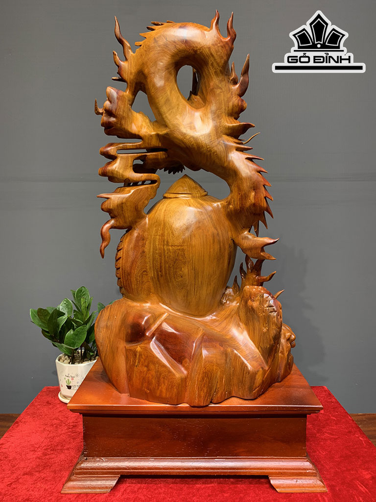 Tượng Nhất Long Quấn Chum Gỗ Hương Cao 76 Ngang 42 Sâu 26 (cm)
