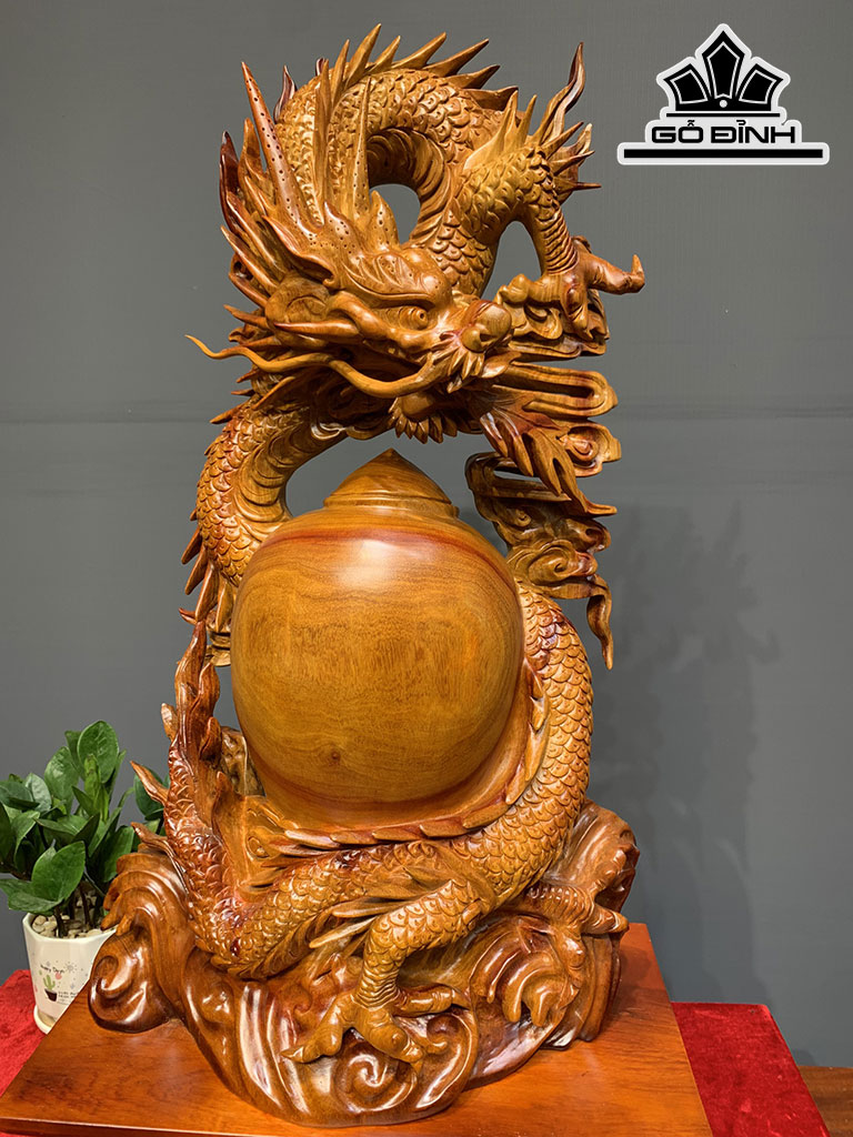 Tượng Nhất Long Quấn Chum Gỗ Hương Cao 76 Ngang 42 Sâu 26 (cm)