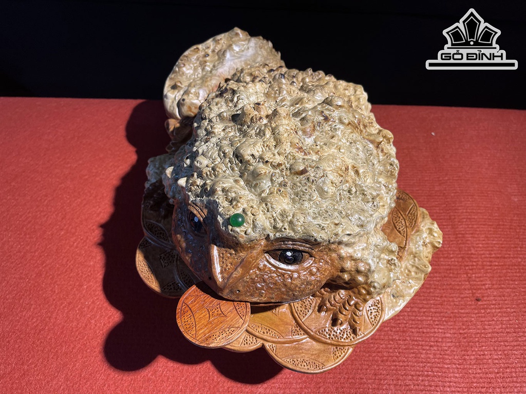 Tượng Cóc Ngậm Tiền Gỗ Nu Hương Cao 12 Ngang 26 Sâu 35 (cm)