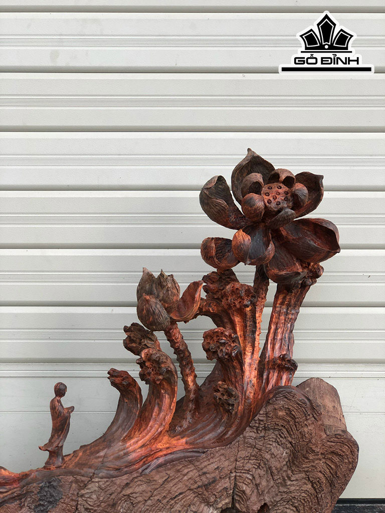 Tác Phẩm Liên Hoa Bái Phật Gỗ Trắc Cao 32 Ngang 36 Sâu 10 (cm)