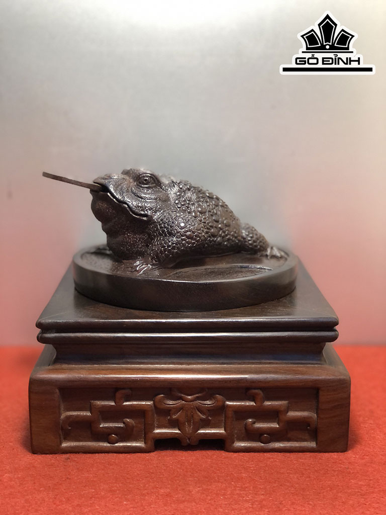 Tượng Thiềm Thừ Gỗ Trắc Cao 14 Ngang 14 Sâu 7,5 (cm)