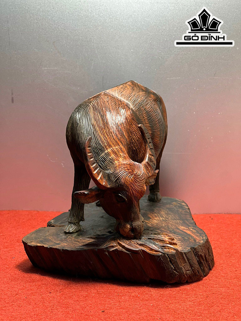 Tượng Trâu Gỗ Trắc Cao 17 Ngang 19 Sâu 16 (cm)