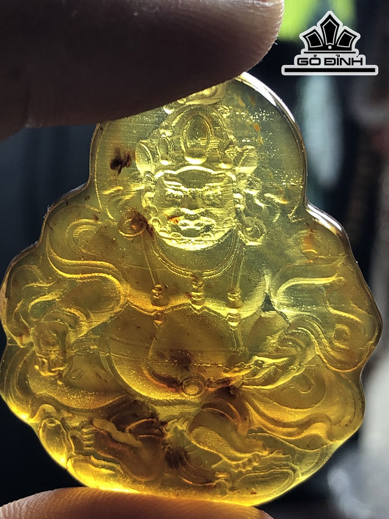 Mặt Dây Chuyền Đá Hổ Phách Cao 41,8 Ngang 35,6 Sâu 9,6 (mm) 7,6gr