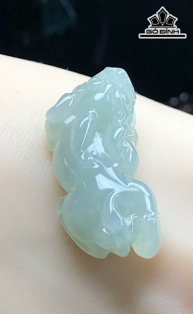 Mặt Dây Chuyền Tỳ Hưu Đá Cẩm Thạch Cao 38 Ngang 19 Sâu 12 (mm) 15gr