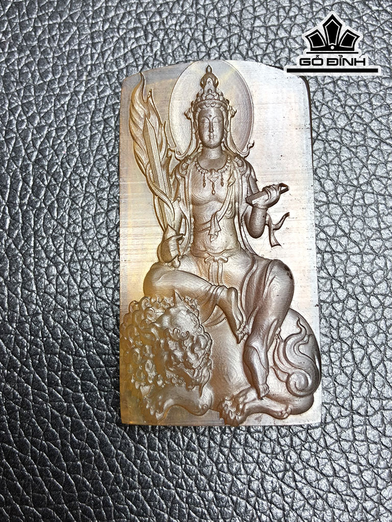 Mặt Dây Chuyền Văn Thù Bồ Tát Đá Hổ Phách Cao 49,6 Ngang 26,6 Sâu 8,2 (cm) 9,5g