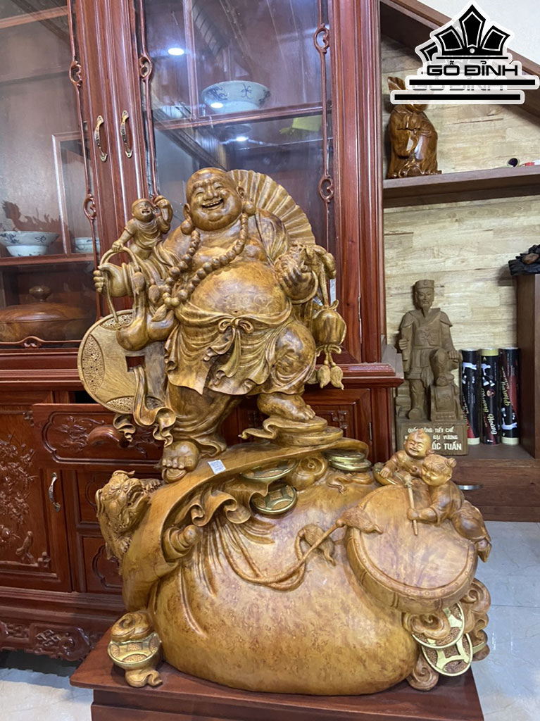 Tượng Phật Di Lặc Gỗ Nu Hương Cao 82 Ngang 65 Sâu 30 (cm)