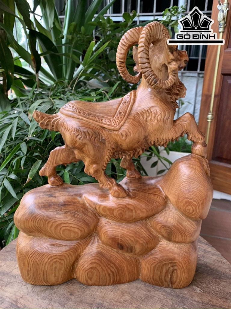 Tượng Dê Phong Thủy Gỗ Ngọc Am Cao 36 Ngang 28 Sâu 8 (cm)