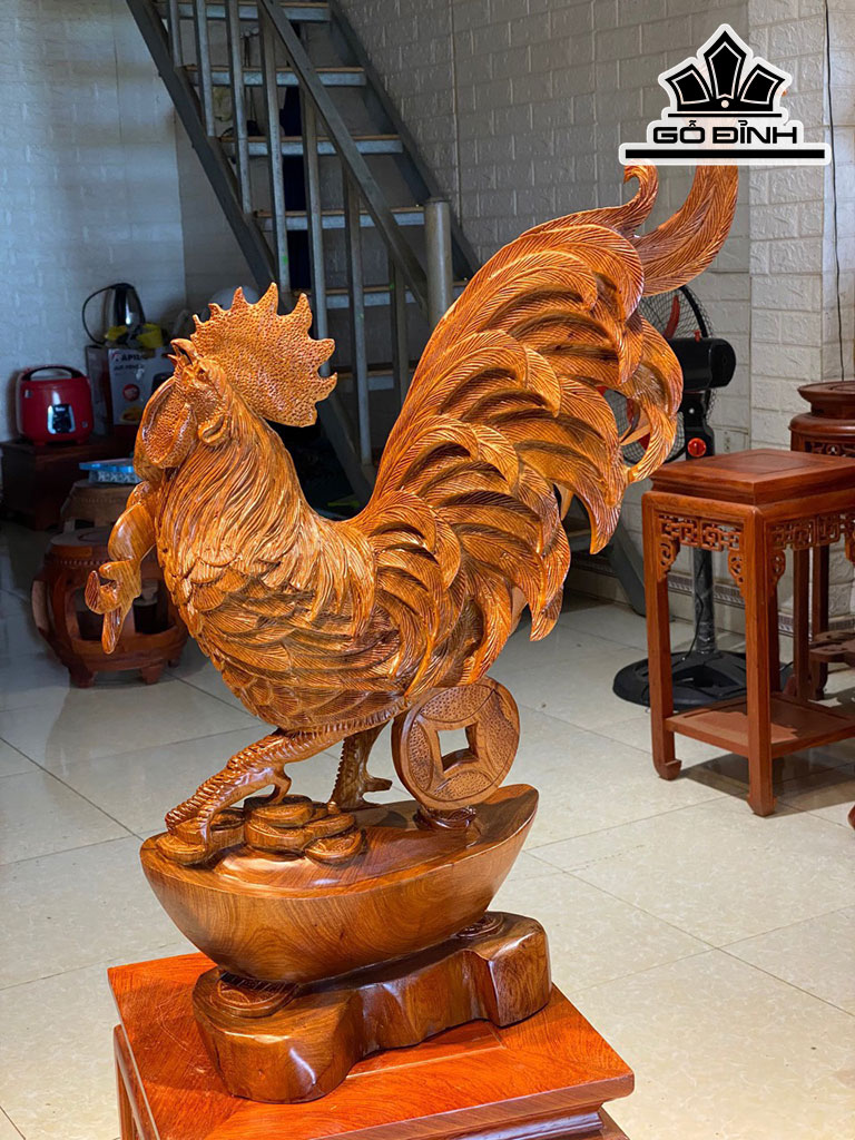 Tượng Gà Phong Thủy Gỗ Hương Cao 62 Ngang 43 Sâu 20 (cm)