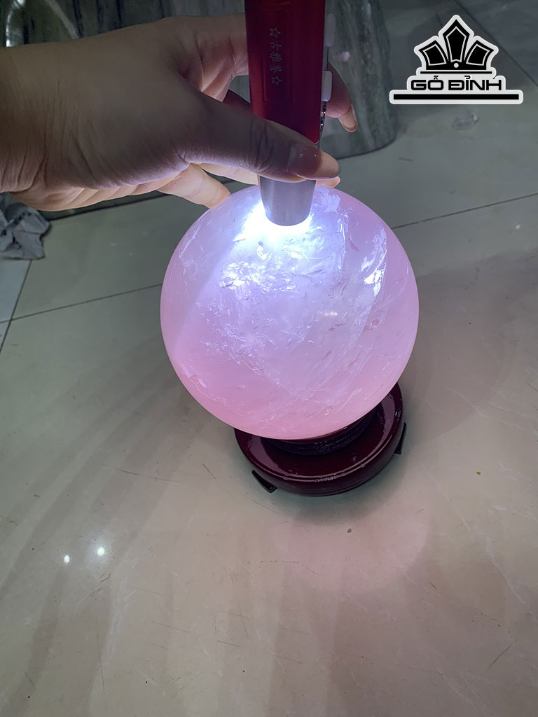 Bi cầu Đá Thạch Anh Hồng Đường Kính 13,8(cm) 3..8kg