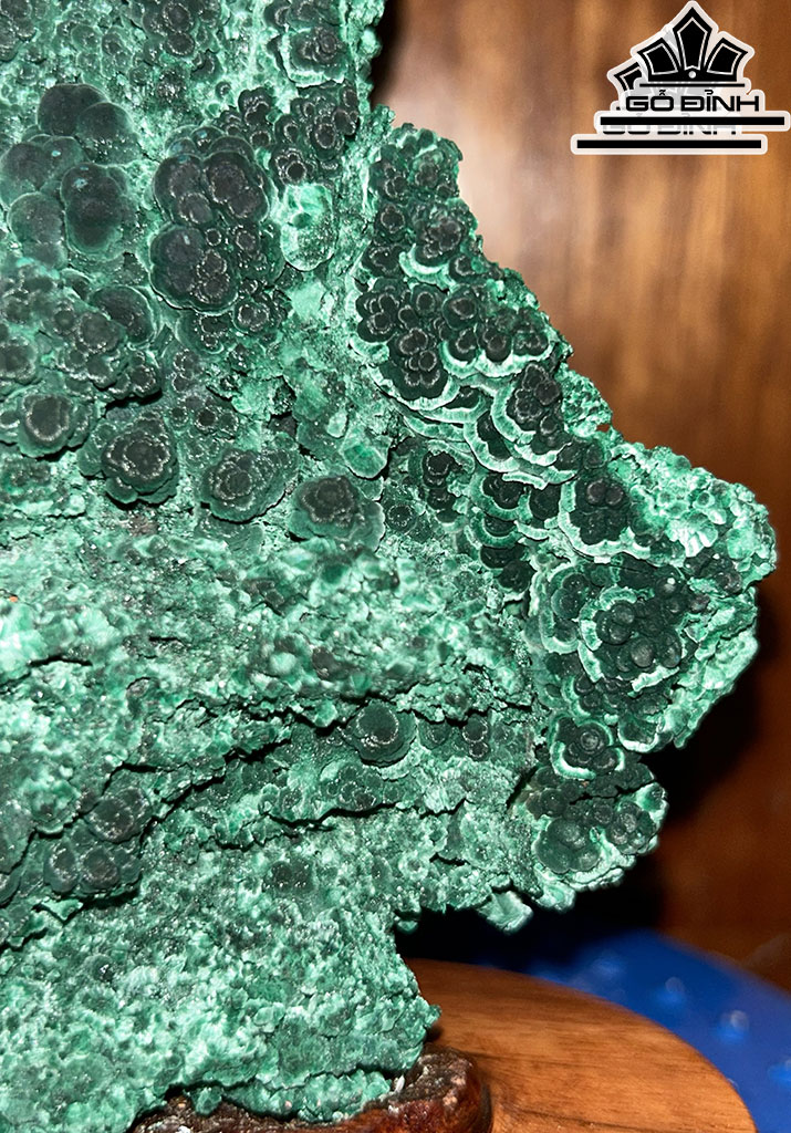 Tác Phẩm Đá Malachite Cao 16 Ngang 15 (cm) 1,04kg