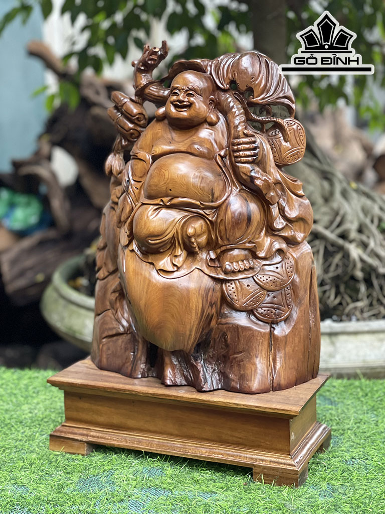 Tượng Phật Di Lặc Gỗ Bách Xanh Cao 55 Ngang 34 Sâu 15 (cm)