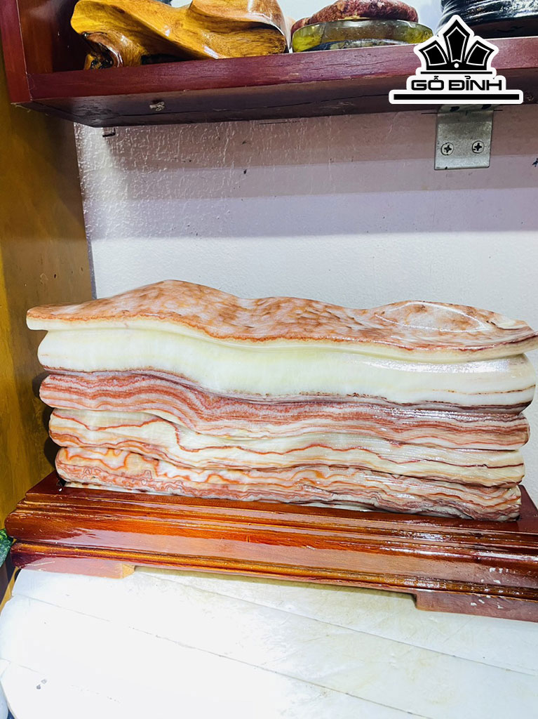 Tác Phẩm Đá Canxit Cao 22 Ngang 34(cm) 7,8kg