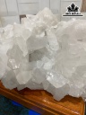 Tác Phẩm Đá Thạch Anh Trắng Cao 18 Ngang 25(cm) 4kg