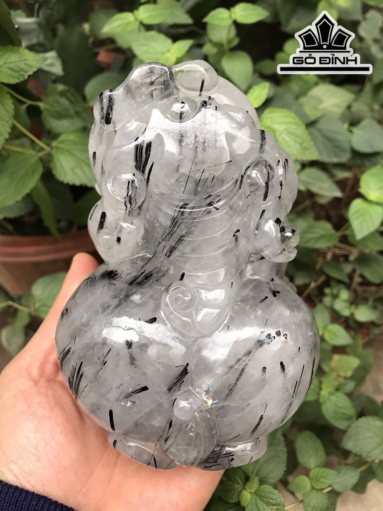 Tinh Thể Đá Thạch Anh Tóc Đen Cao 6.9 Ngang 9.5 Dài 13.2(cm) 1,25kg