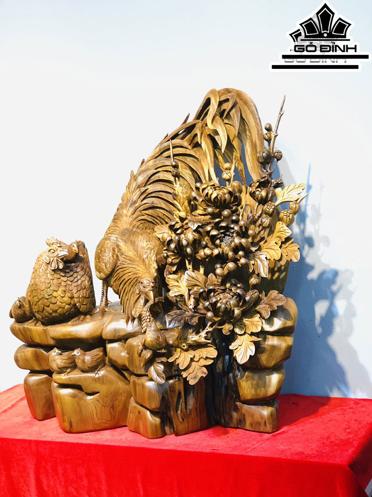 Tượng Gia Đình Gà Gỗ Bách Xanh Cao 72 Ngang 70 Sâu 28 (cm)