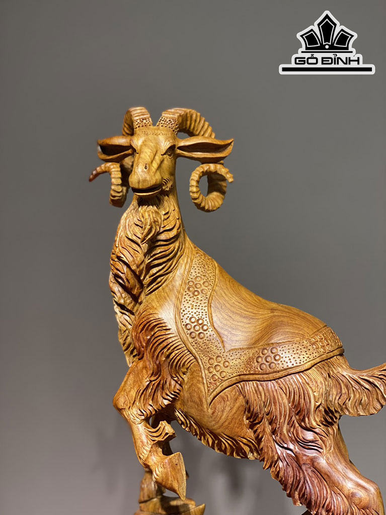 Tượng Dê Phong Thủy Gỗ Hương Cao 63 Ngang 25 Sâu 15 (cm)