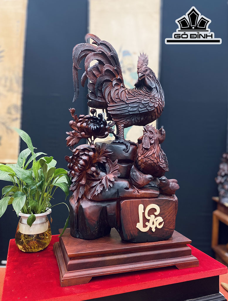 Tượng Gia Đình Gà Gỗ Trắc Cao 60 Ngang 33 Sâu 18 (cm)