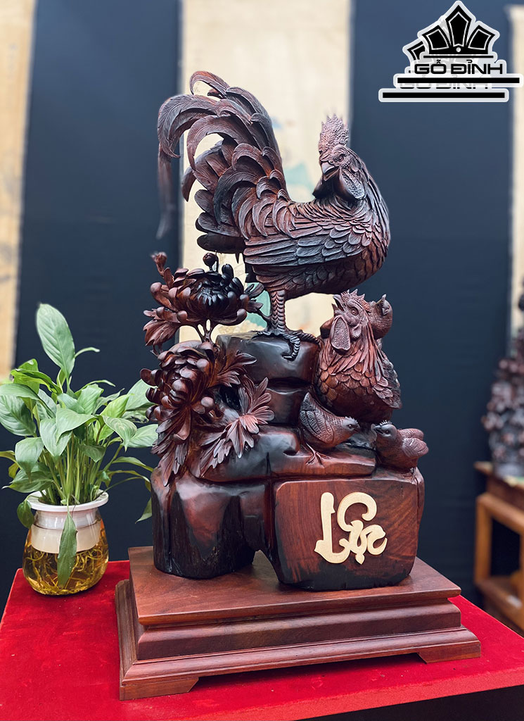 Tượng Gia Đình Gà Gỗ Trắc Cao 60 Ngang 33 Sâu 18 (cm)