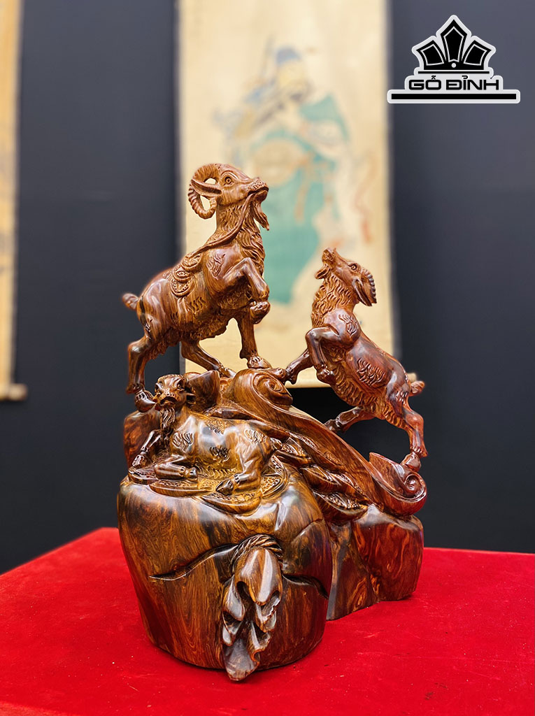 Tượng Tam Dương Khai Thái Gỗ Cẩm Cao 42 Ngang 30 Sâu 26 (cm)