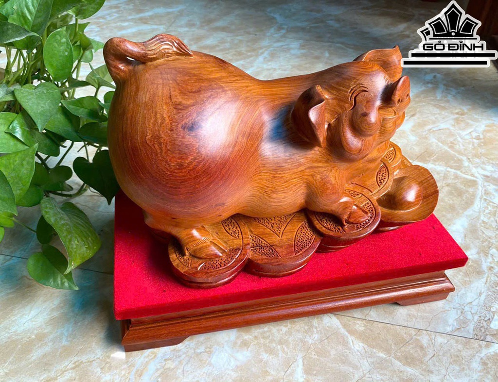 Tượng Heo Gỗ Hương Cao 27 Ngang 34 Sâu 20 (cm)