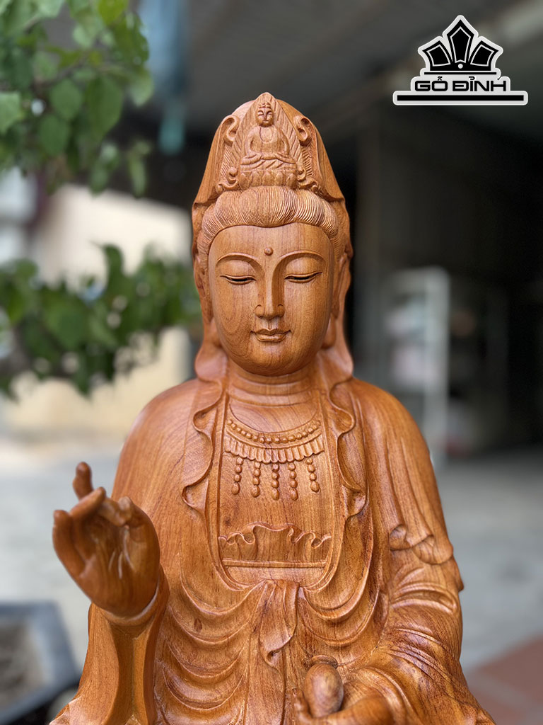 Tượng Quán Thế Âm Bồ Tát Gỗ Hương Cao 62 Ngang 34 Sâu 34 (cm)
