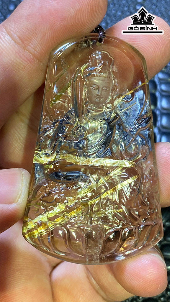 Mặt Dây Chuyền Phật Bản Mệnh Đá Thạch Anh Tóc Vàng Cao 56.8 Ngang 34,6 Sâu 9,8 (mm) 30gr