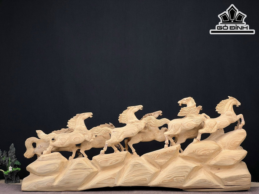 Tượng Bát Mã Gỗ Ngọc Am Cao 39 Ngang 91 Sâu 15 (cm)