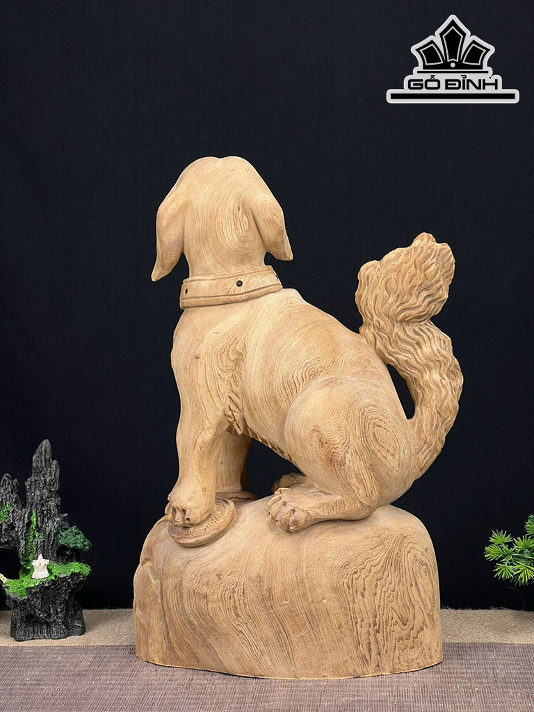 Tượng Chó Gỗ Ngọc Am Cao 40 Ngang 27 Sâu 14 (cm)